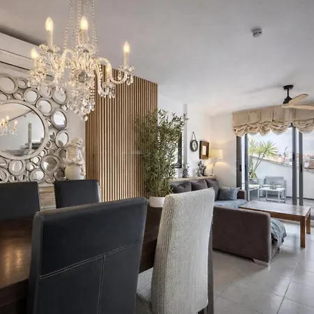 Attic Center Sitges